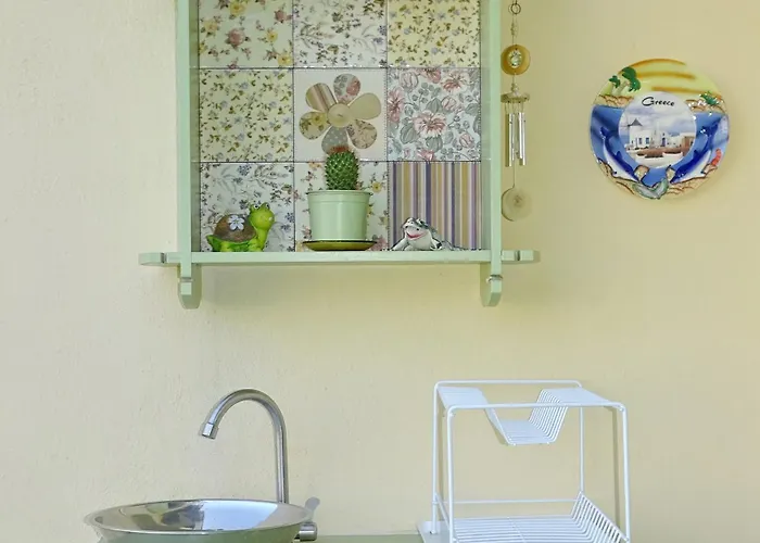 Marchie's Place - Spacious One Bedroom For Rent On Island Apartament Skopelos